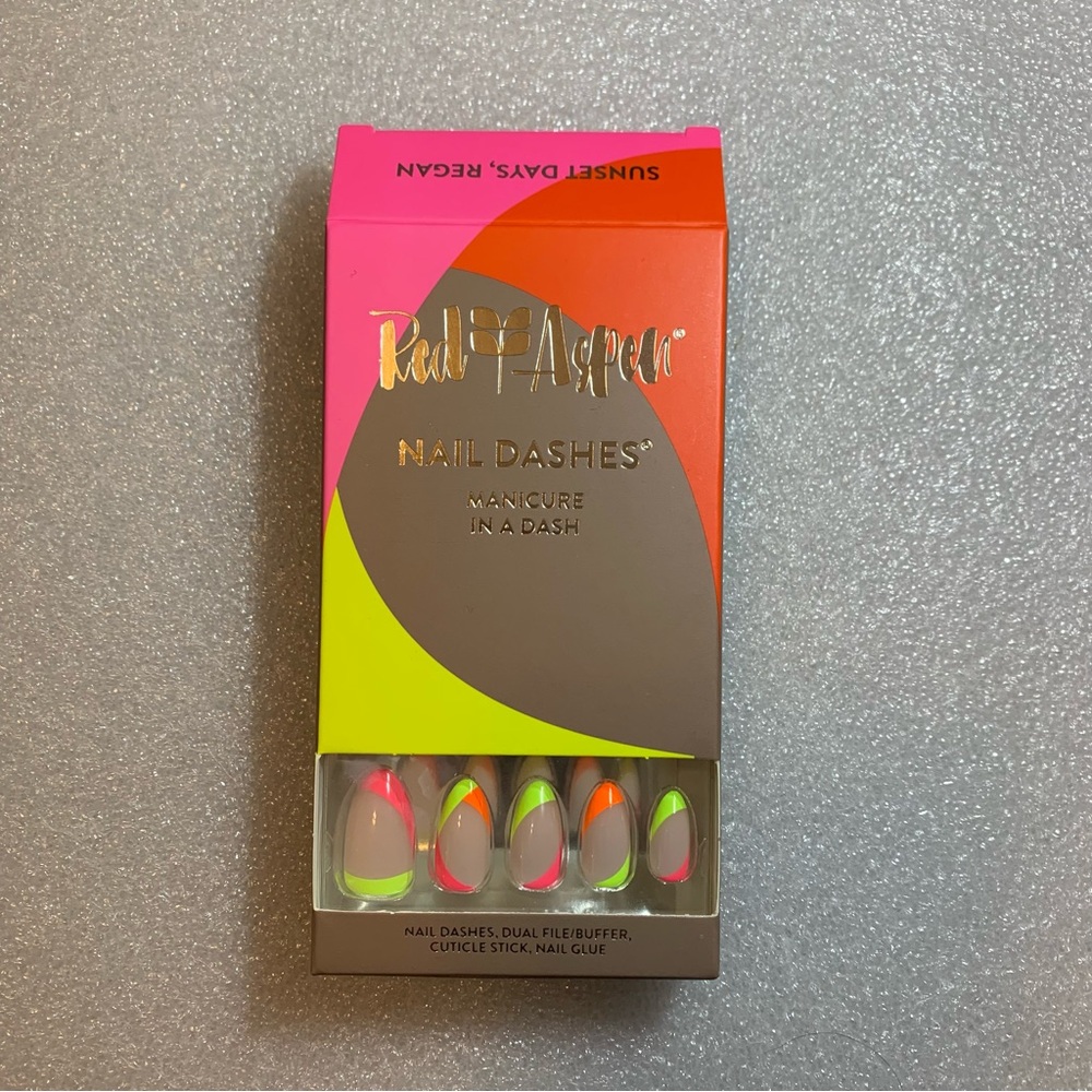 Red Aspen Neon French Nail Dashes